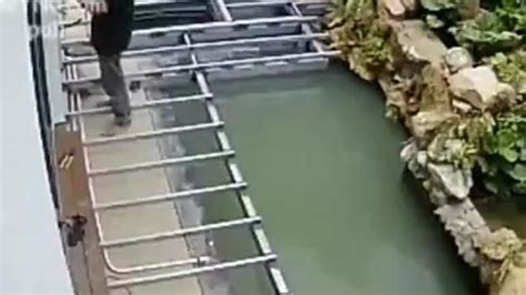 gurochan|kaotic shocking graphic videos.